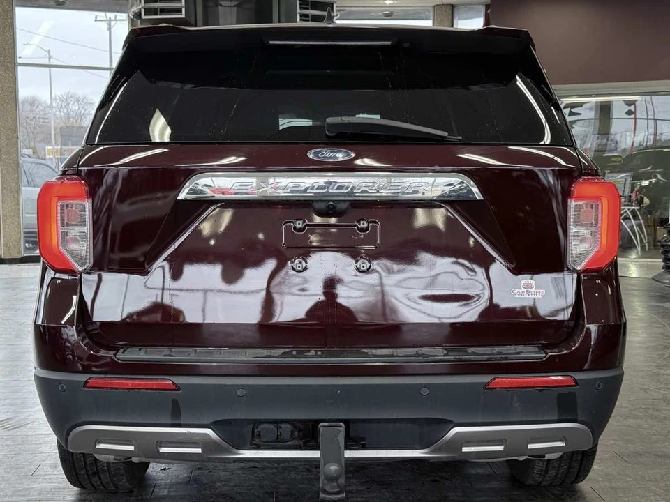 2022 Ford Explorer 6th Gen - Image 14 of 21