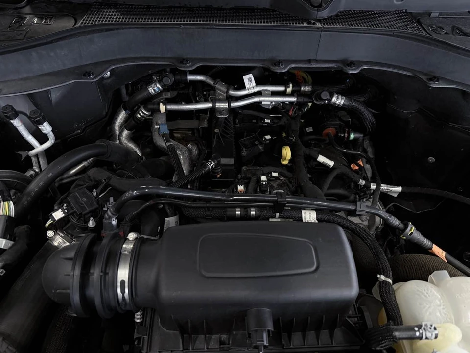 2022 Ford Explorer 6th Gen - Image 21 of 21
