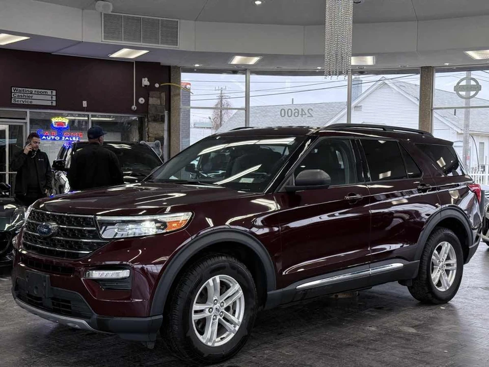 2022 Ford Explorer 6th Gen - Image 2 of 21