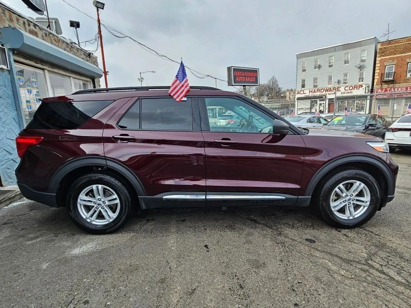 2022 Ford Explorer 6th Gen - Image 3 of 12
