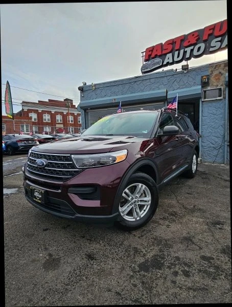 2022 Ford Explorer 6th Gen - Image 4 of 12