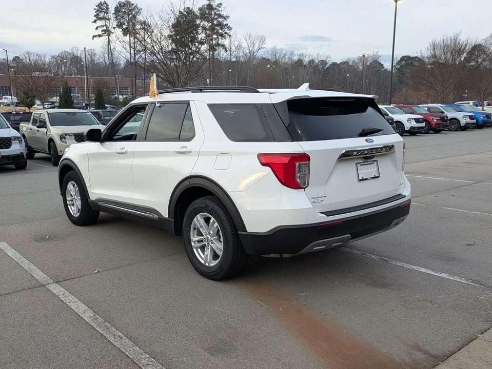 2022 Ford Explorer 6th Gen - Image 6 of 21