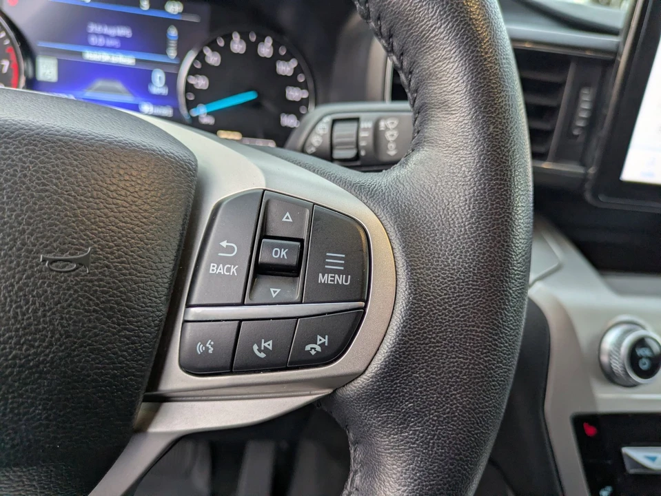 2022 Ford Explorer 6th Gen - Image 19 of 21