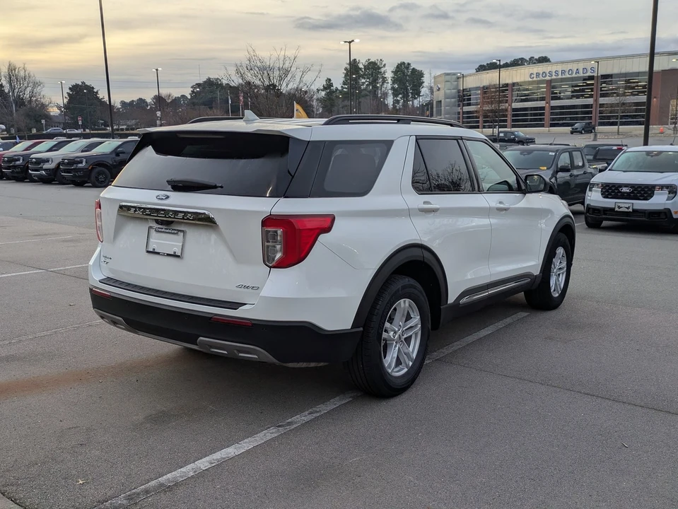 2022 Ford Explorer 6th Gen - Image 4 of 21