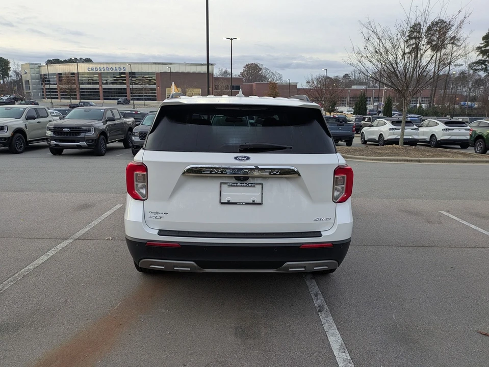 2022 Ford Explorer 6th Gen - Image 5 of 21
