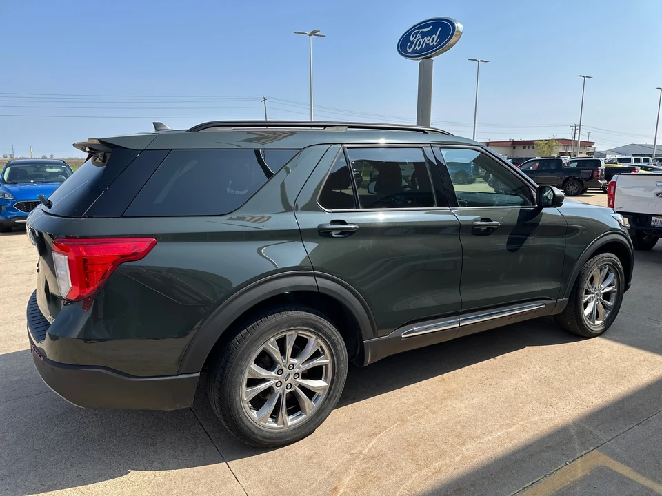 2022 Ford Explorer 6th Gen - Image 6 of 12