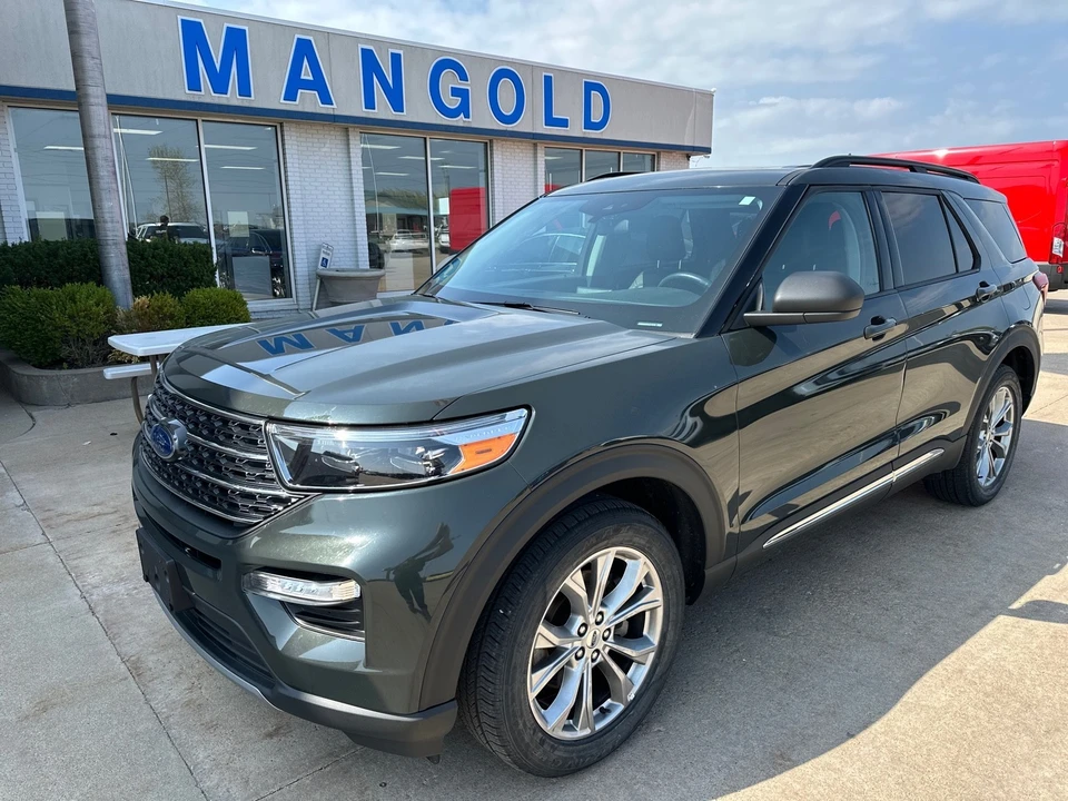2022 Ford Explorer 6th Gen - Image 2 of 12