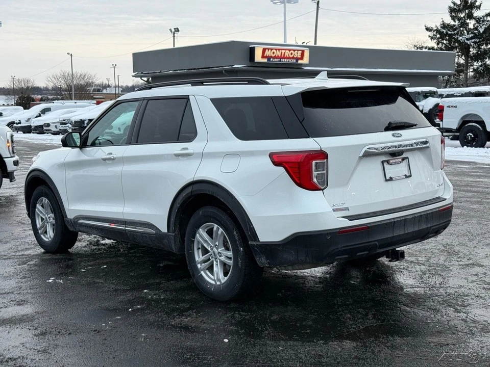 2022 Ford Explorer 6th Gen - Image 5 of 12