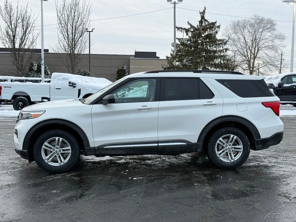 2022 Ford Explorer 6th Gen - Image 6 of 12