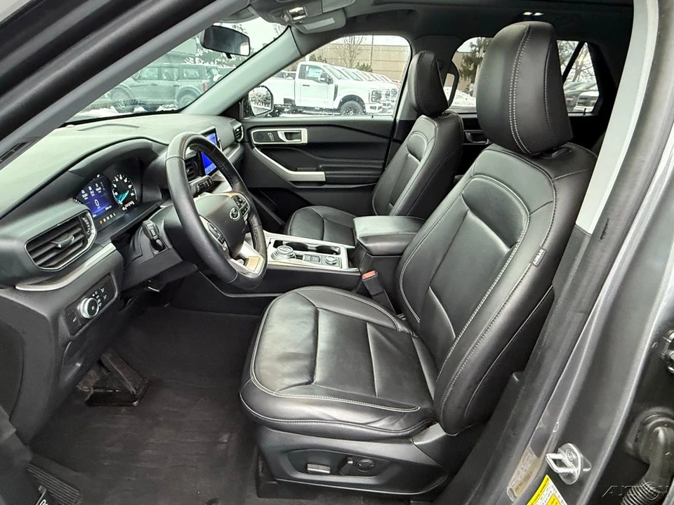 2022 Ford Explorer 6th Gen - Image 12 of 12