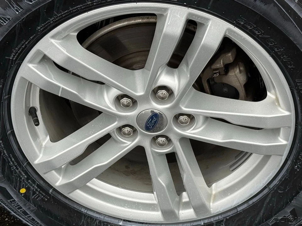 2022 Ford Explorer 6th Gen - Image 10 of 12