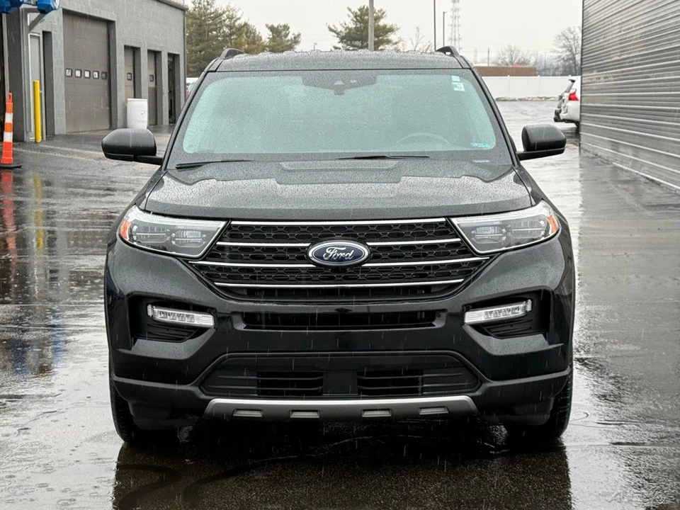 2022 Ford Explorer 6th Gen - Image 8 of 12
