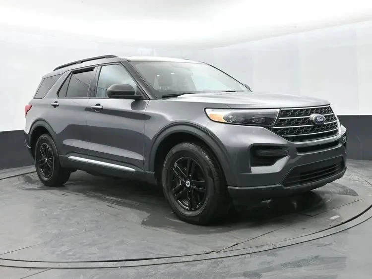 2022 Ford Explorer 6th Gen - Image 2 of 12