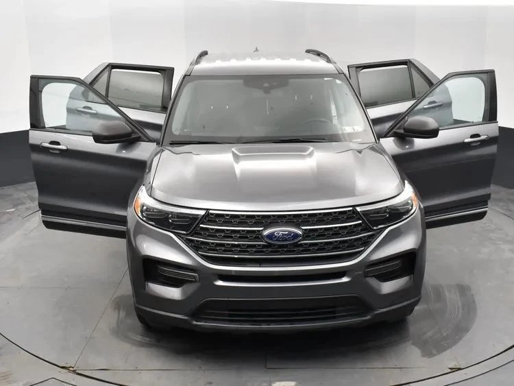 2022 Ford Explorer 6th Gen - Image 10 of 12