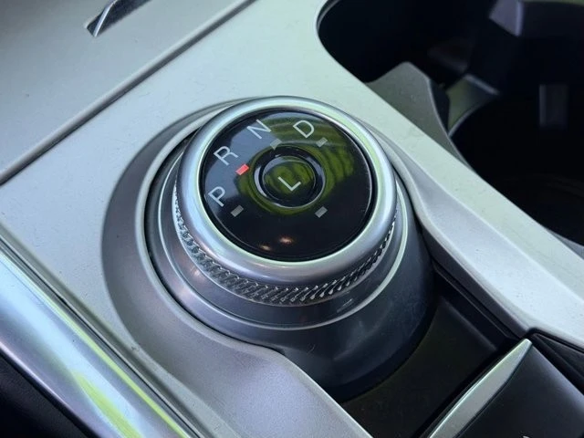 2022 Ford Explorer 6th Gen - Image 28 of 31