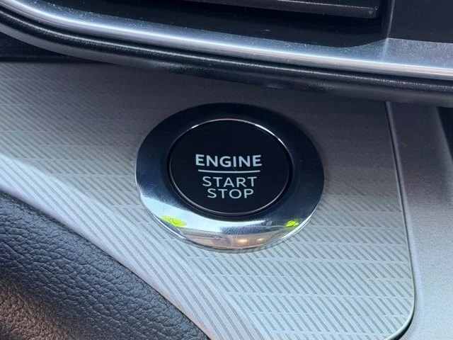 2022 Ford Explorer 6th Gen - Image 24 of 31