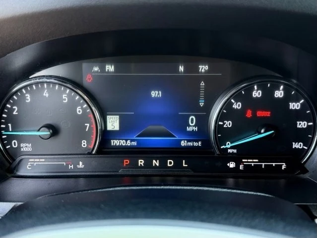 2022 Ford Explorer 6th Gen - Image 20 of 31