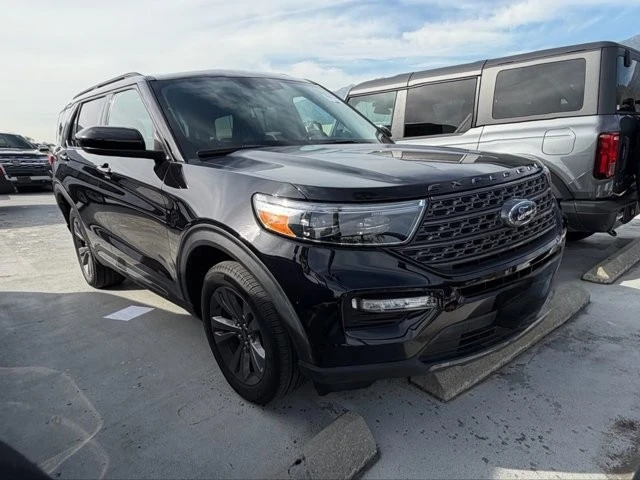 2022 Ford Explorer 6th Gen - Image 2 of 12