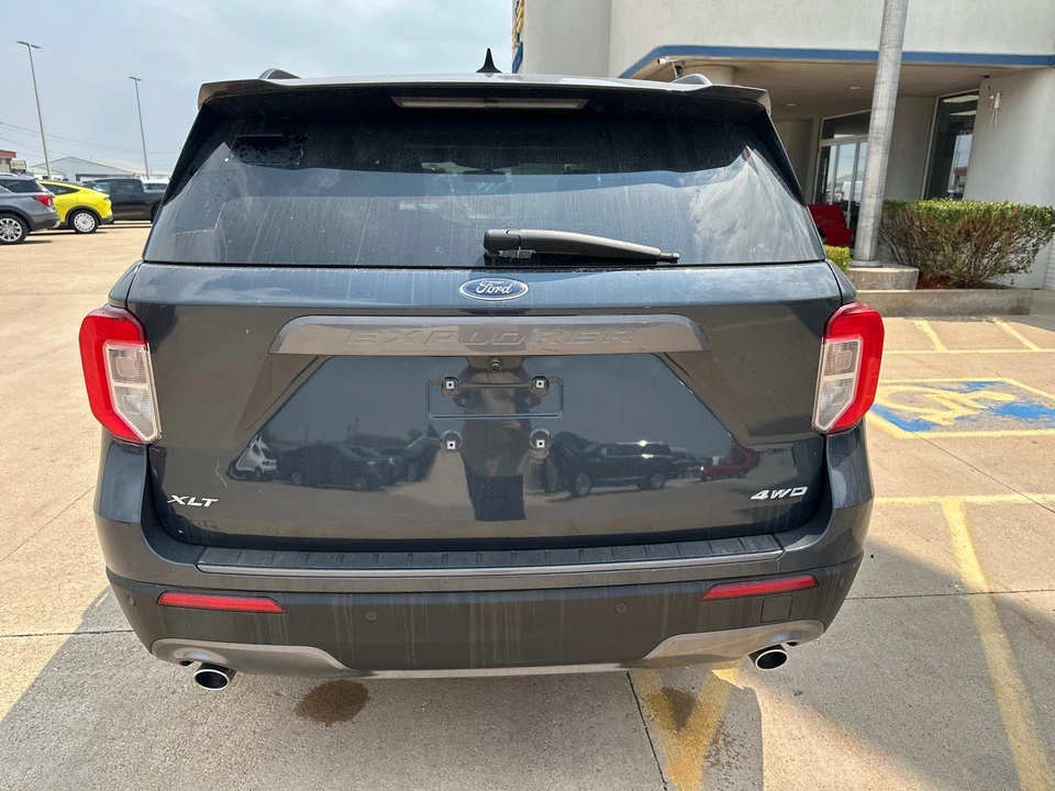 2022 Ford Explorer 6th Gen - Image 12 of 12