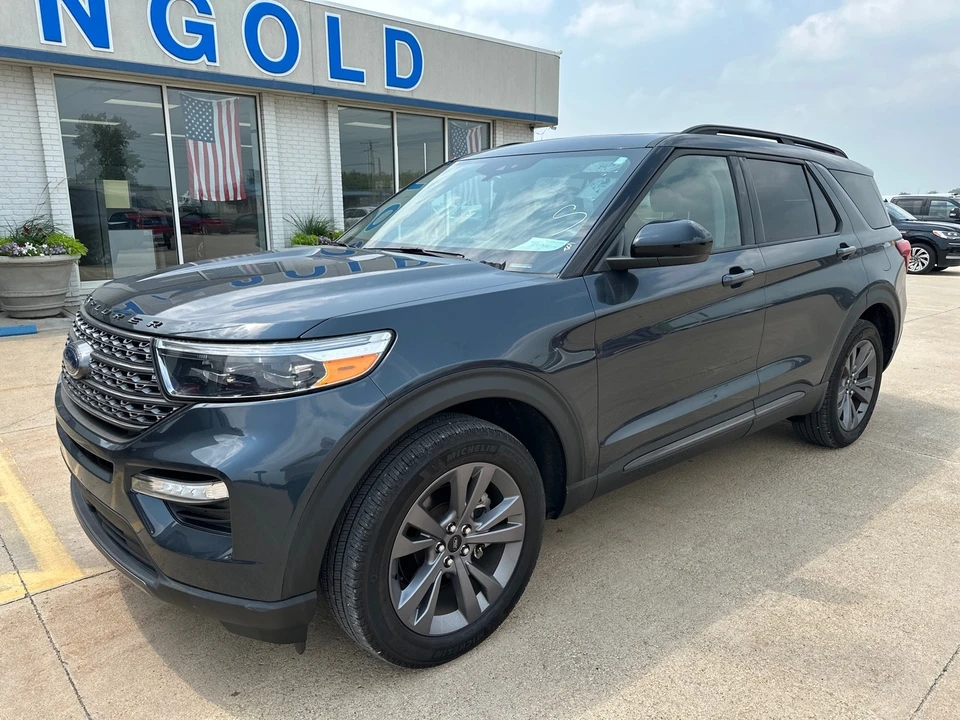 2022 Ford Explorer 6th Gen - Image 2 of 21