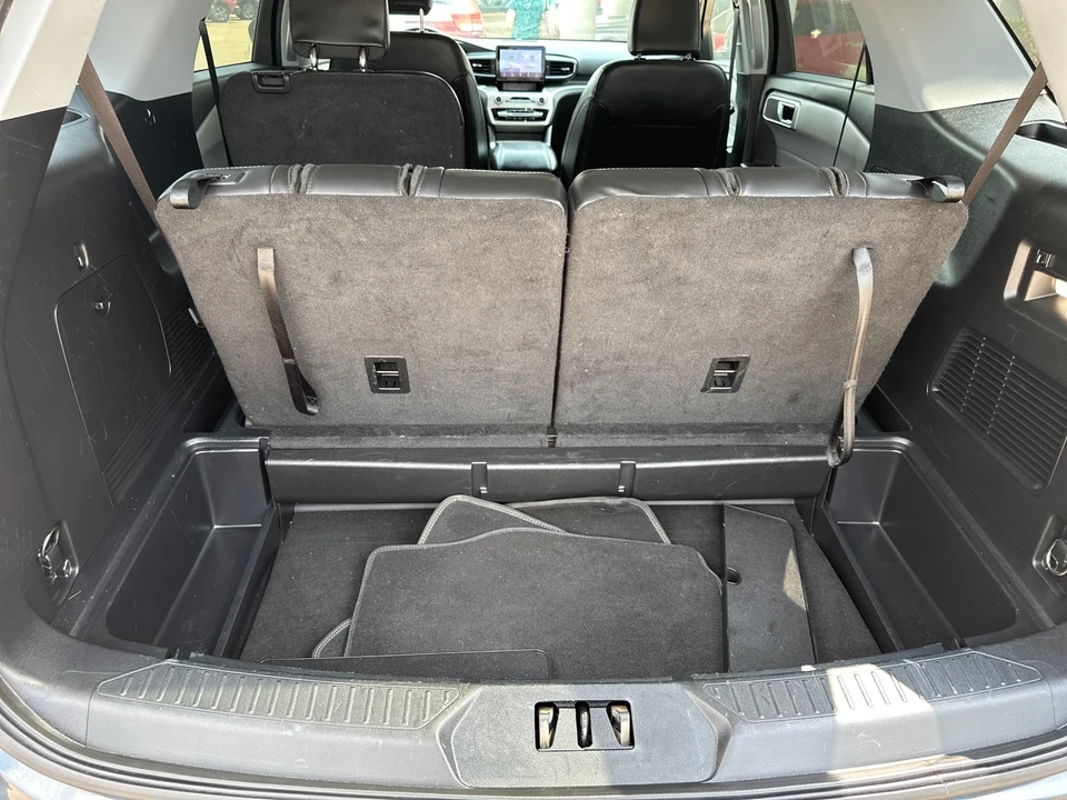 2022 Ford Explorer 6th Gen - Image 14 of 21