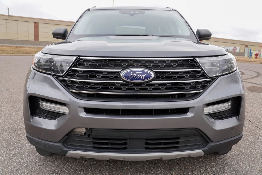 2022 Ford Explorer 6th Gen - Image 9 of 31