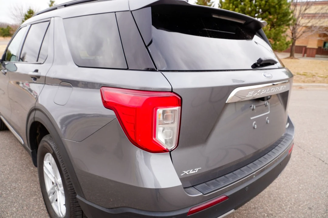 2022 Ford Explorer 6th Gen - Image 31 of 31