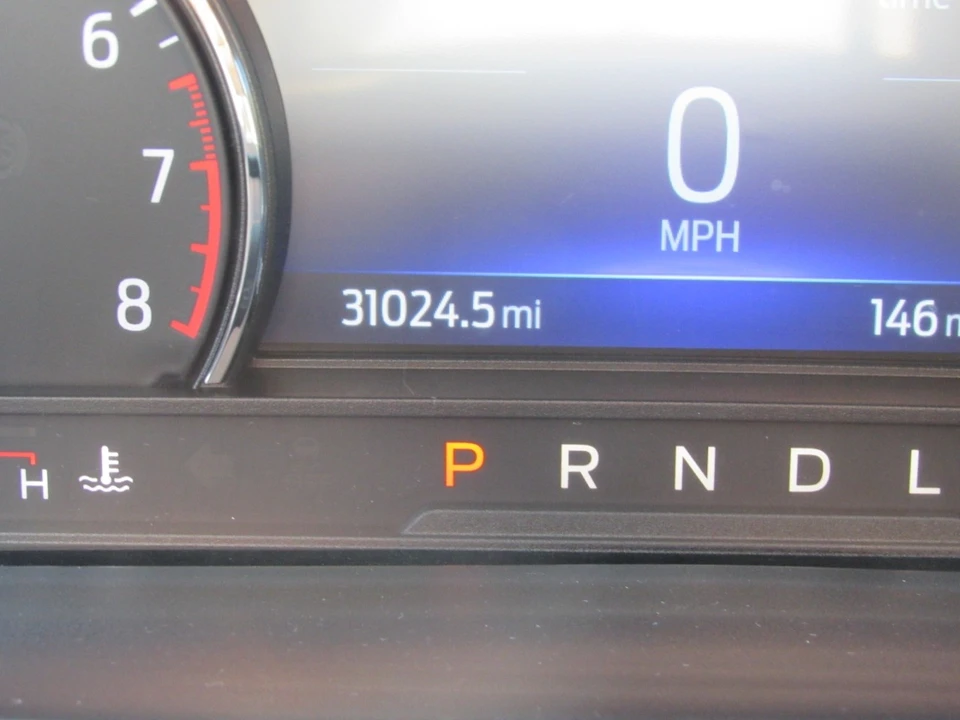 2022 Ford Explorer 6th Gen - Image 6 of 12