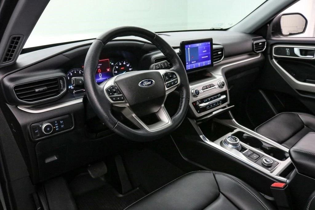 2022 Ford Explorer 6th Gen - Image 13 of 21