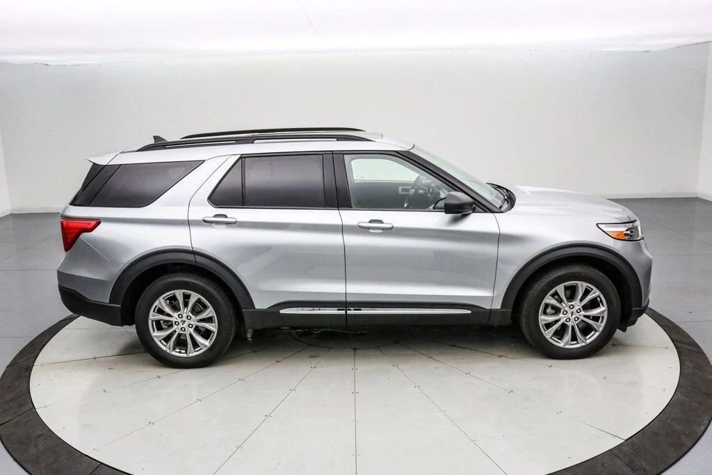 2022 Ford Explorer 6th Gen - Image 4 of 21