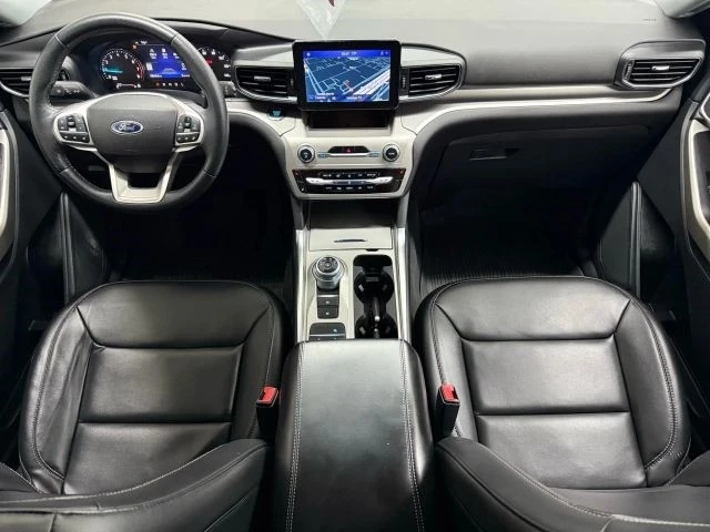 2022 Ford Explorer 6th Gen - Image 2 of 12