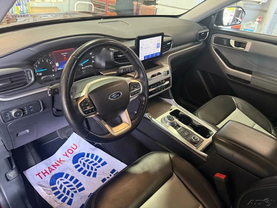 2022 Ford Explorer 6th Gen - Image 19 of 21