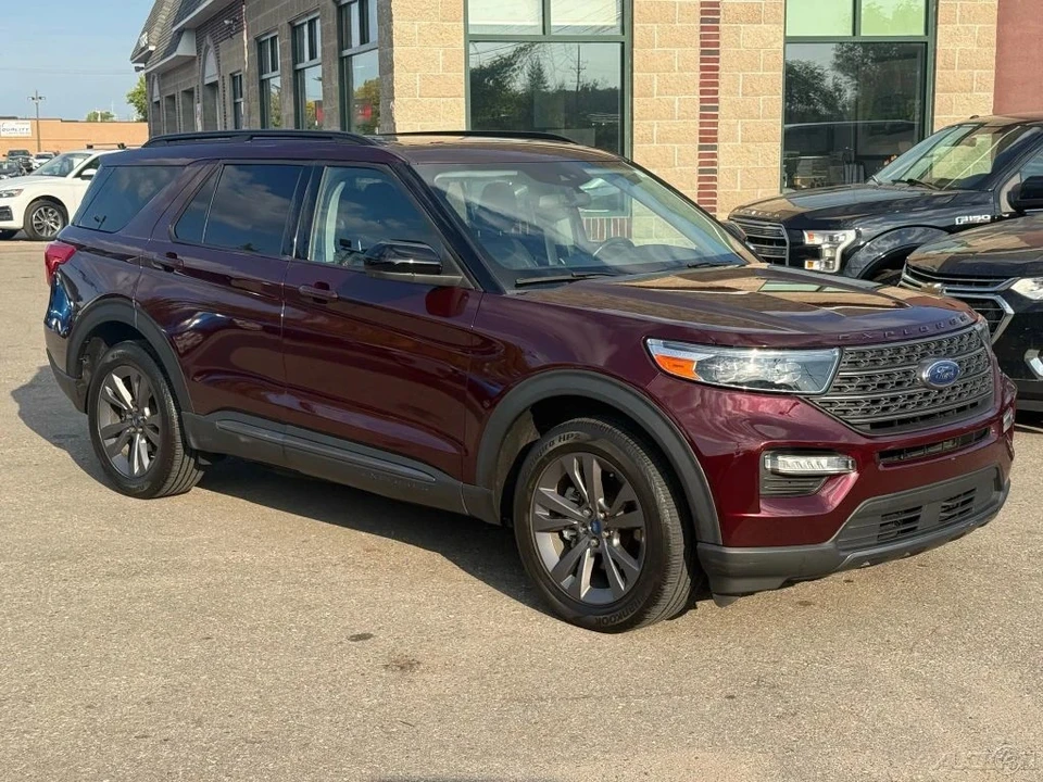 2022 Ford Explorer 6th Gen - Image 3 of 12