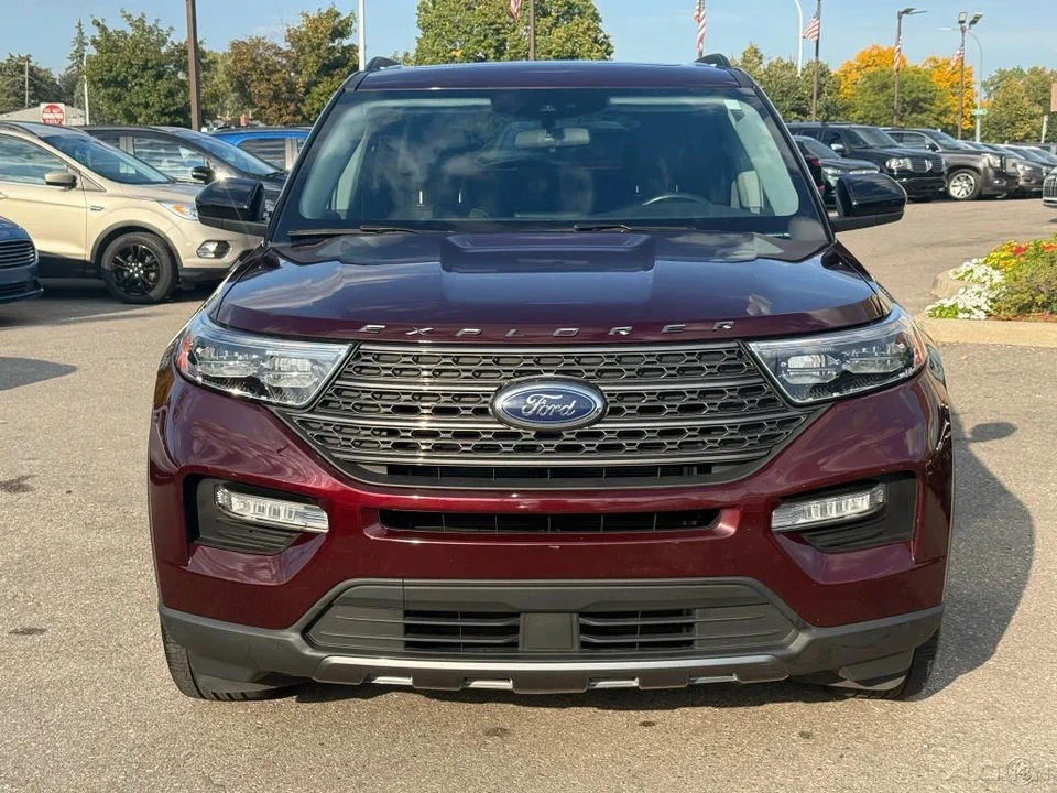 2022 Ford Explorer 6th Gen - Image 2 of 12