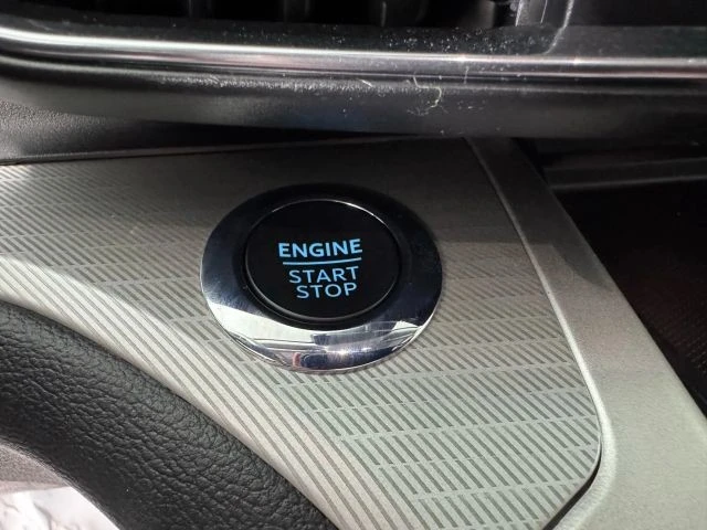 2022 Ford Explorer 6th Gen - Image 17 of 21