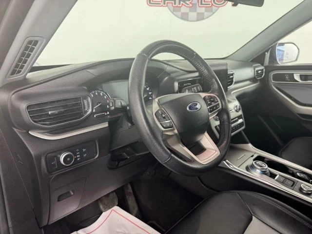 2022 Ford Explorer 6th Gen - Image 10 of 12