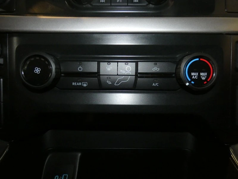 2022 Ford F-150 14th Gen - Image 16 of 21