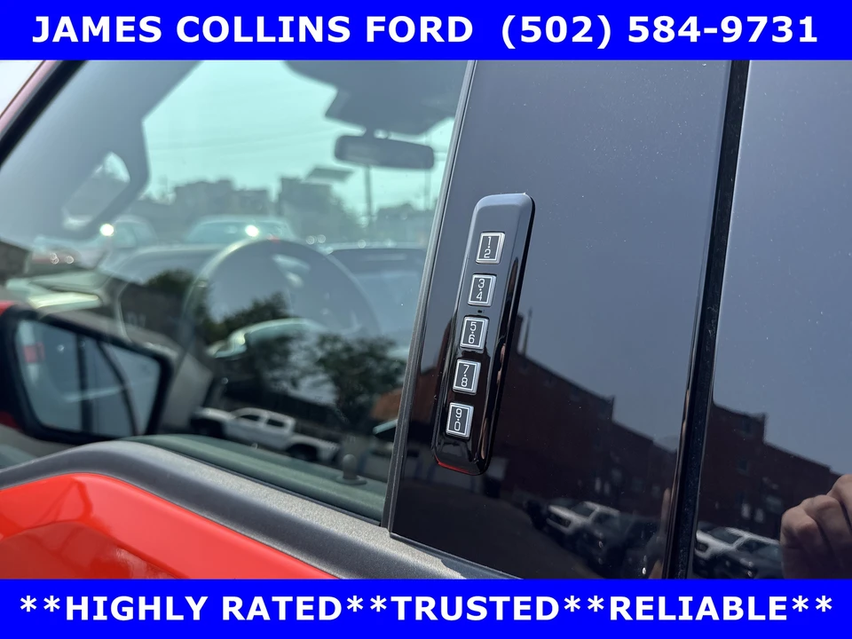 2022 Ford F-150 Raptor 14th Gen - Image 17 of 31