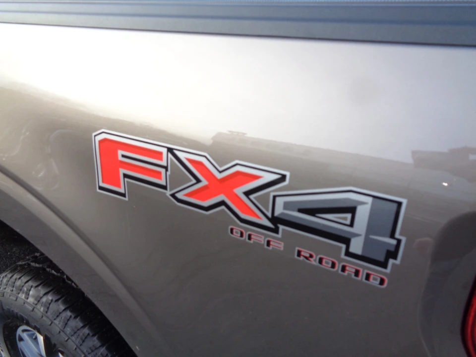 2022 Ford F-150 14th Gen - Image 18 of 21
