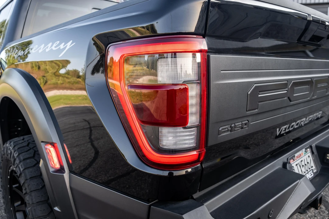 2022 Ford F-150 Raptor 14th Gen - Image 27 of 31