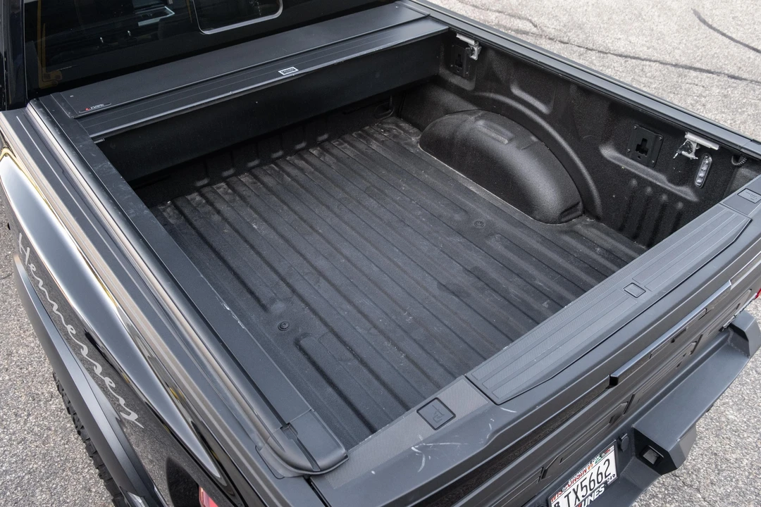 2022 Ford F-150 Raptor 14th Gen - Image 28 of 31