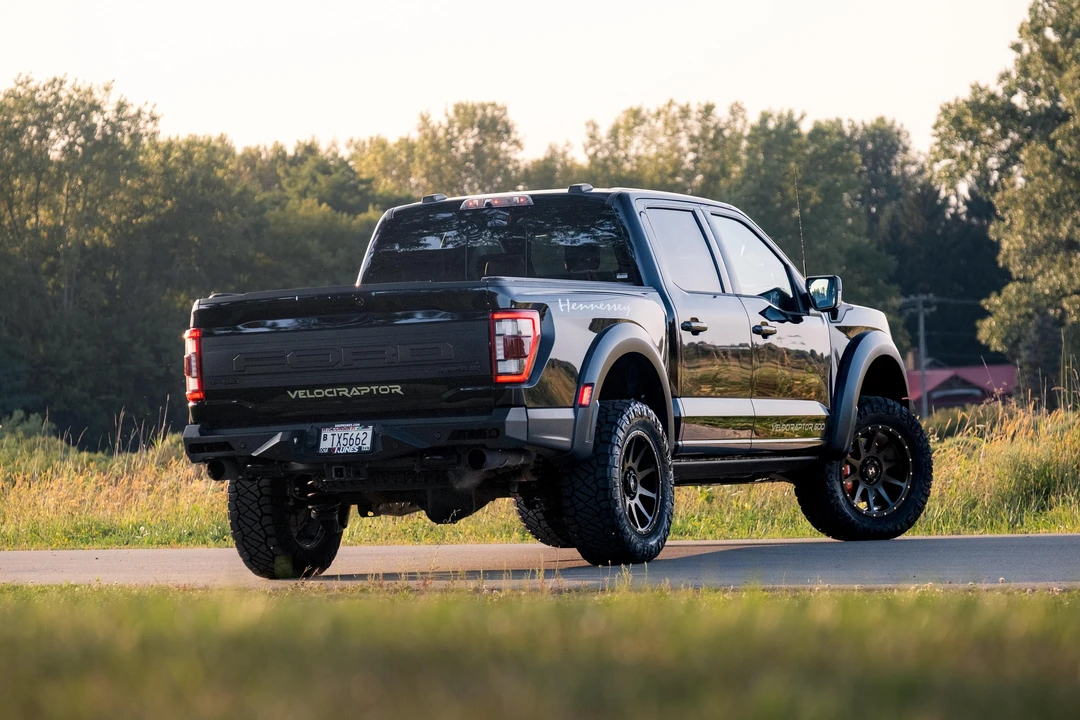 2022 Ford F-150 Raptor 14th Gen - Image 9 of 31
