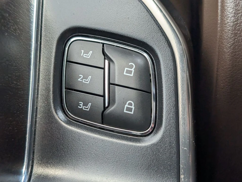 2022 Ford F-150 14th Gen - Image 11 of 29
