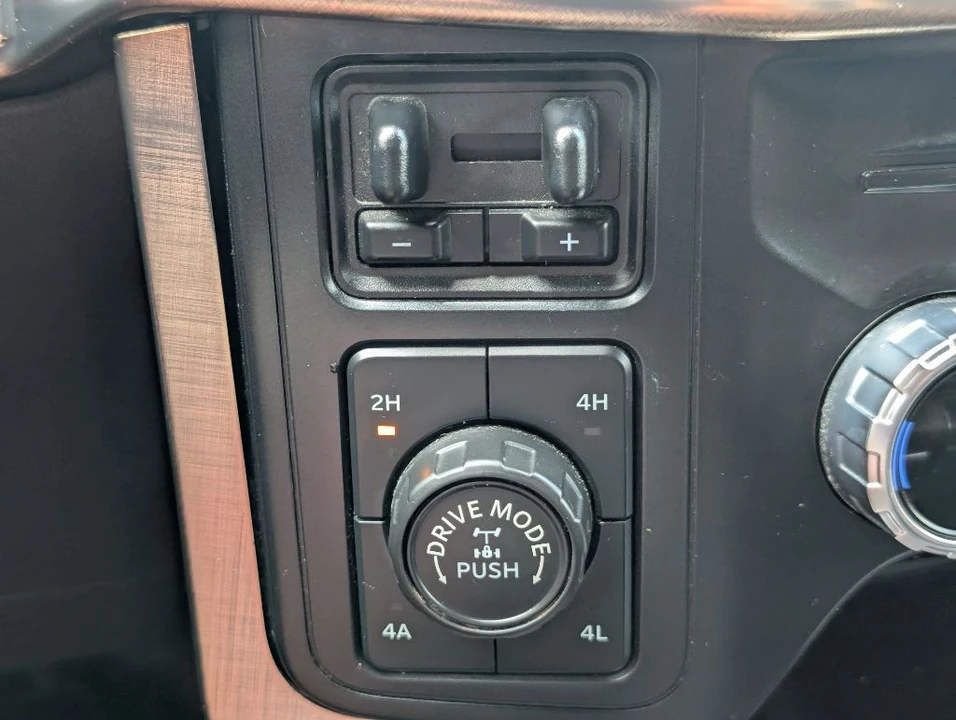 2022 Ford F-150 14th Gen - Image 19 of 29