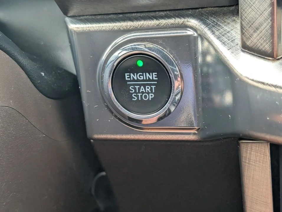 2022 Ford F-150 14th Gen - Image 17 of 29