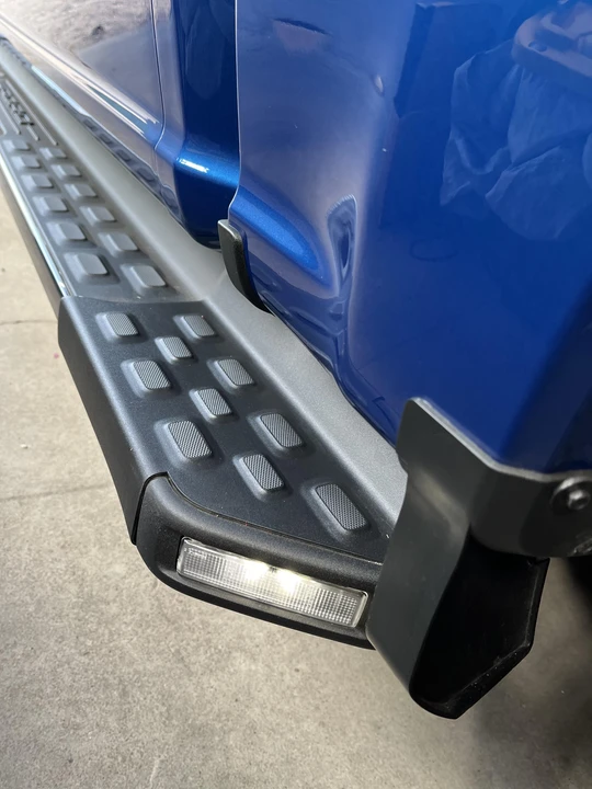 2022 Ford F-150 Lightning 14th Gen - Image 28 of 31