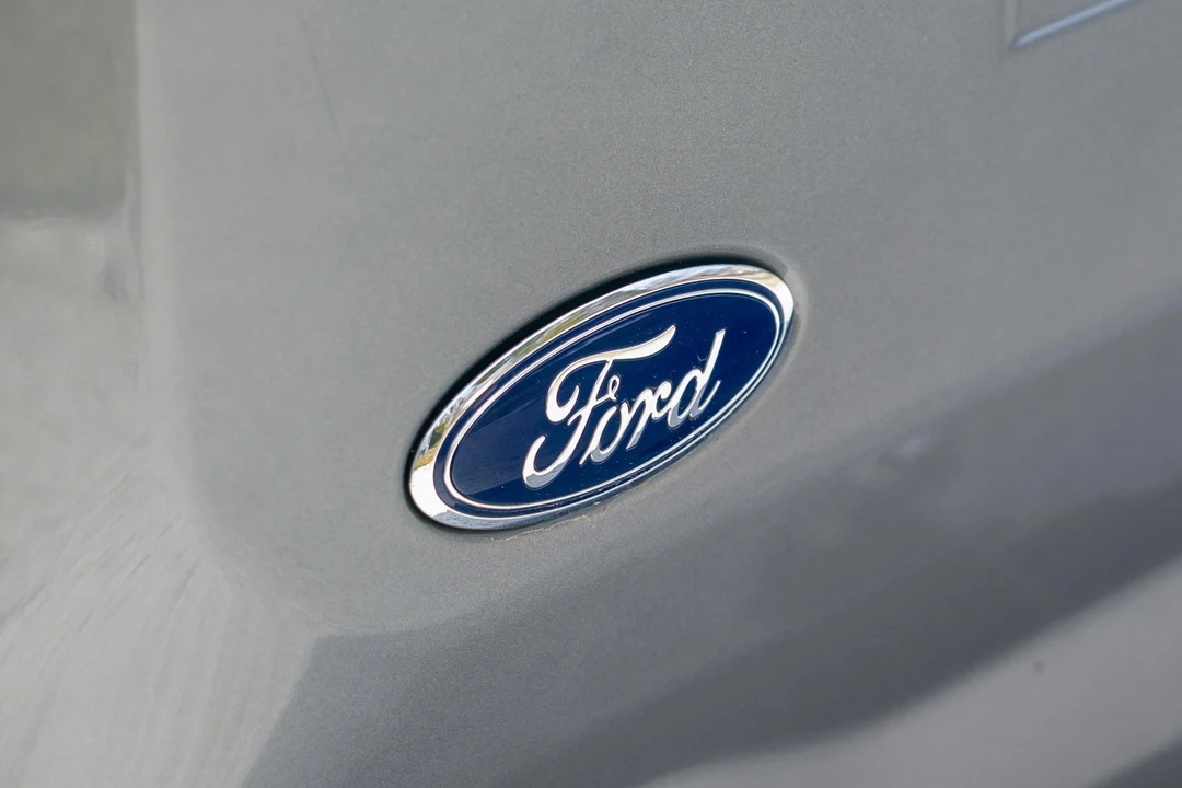 2022 Ford F-150 Lightning 14th Gen - Image 25 of 31