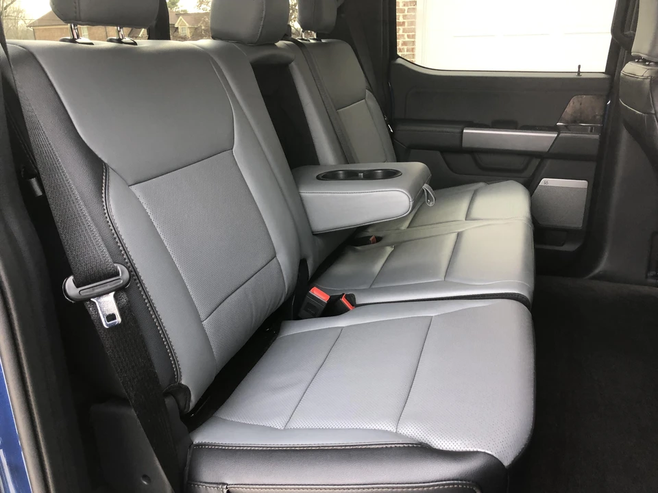 2022 Ford F-150 Lightning 14th Gen - Image 28 of 31