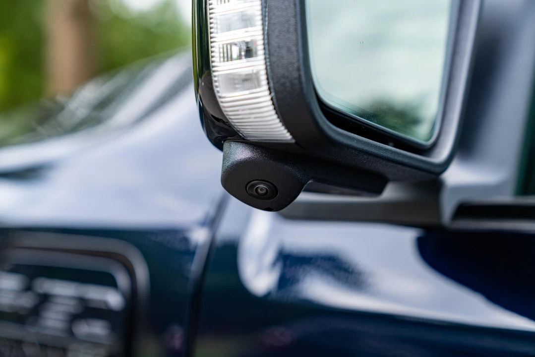 2022 Ford F-150 Lightning 14th Gen - Image 23 of 31