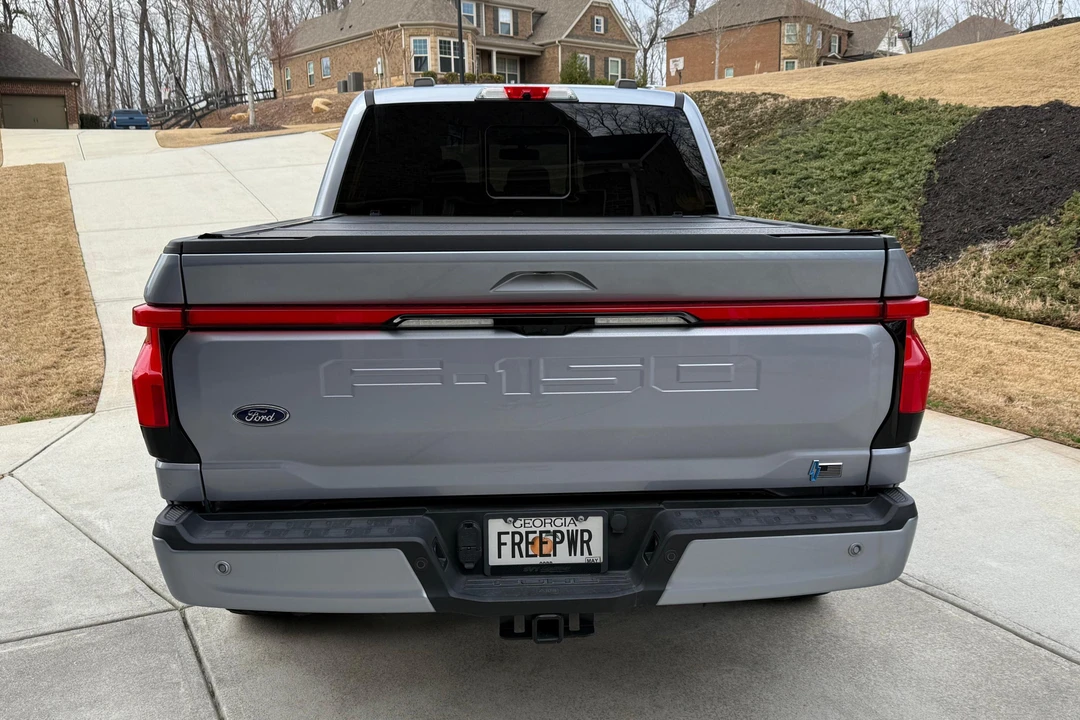 2022 Ford F-150 Lightning 14th Gen - Image 5 of 31